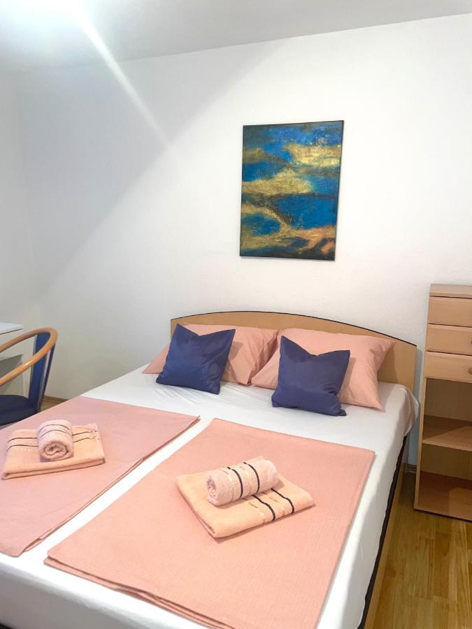 Mfs Apartments モスタル エクステリア 写真